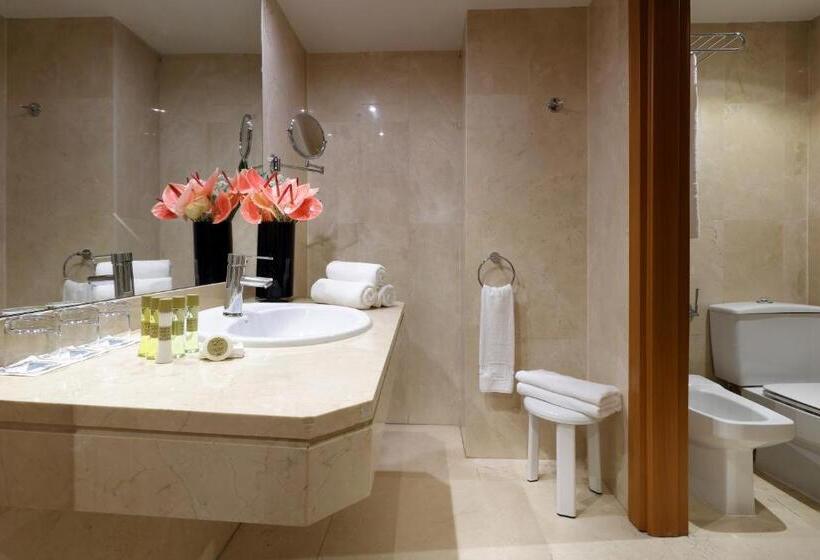 هتل Exe Rey Don Jaime