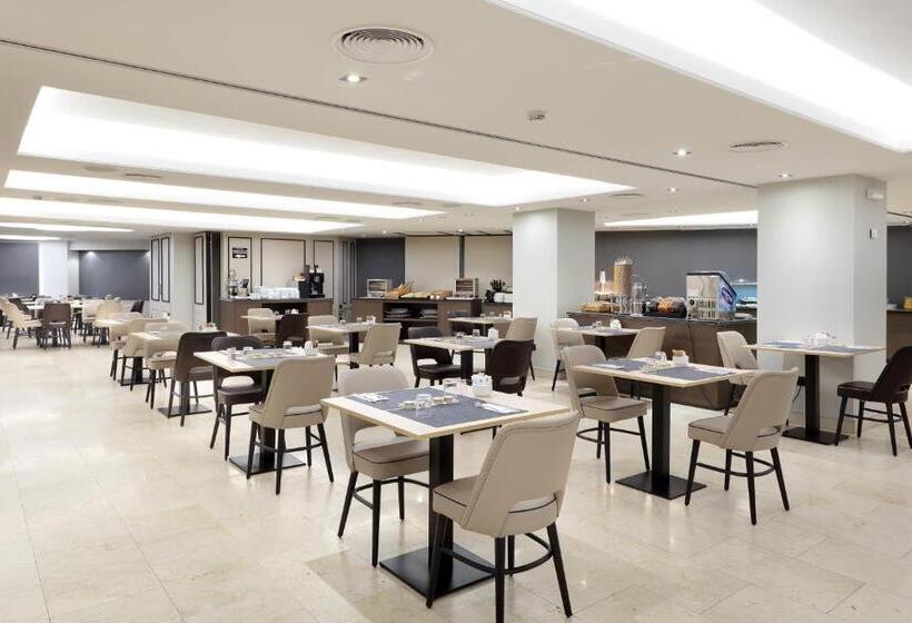 هتل Exe Rey Don Jaime