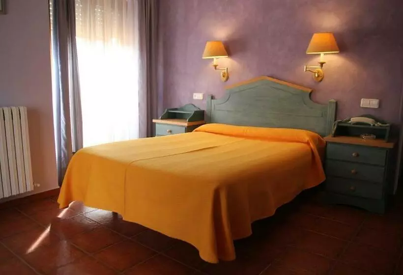 בית מלון כפרי Fray Tomás