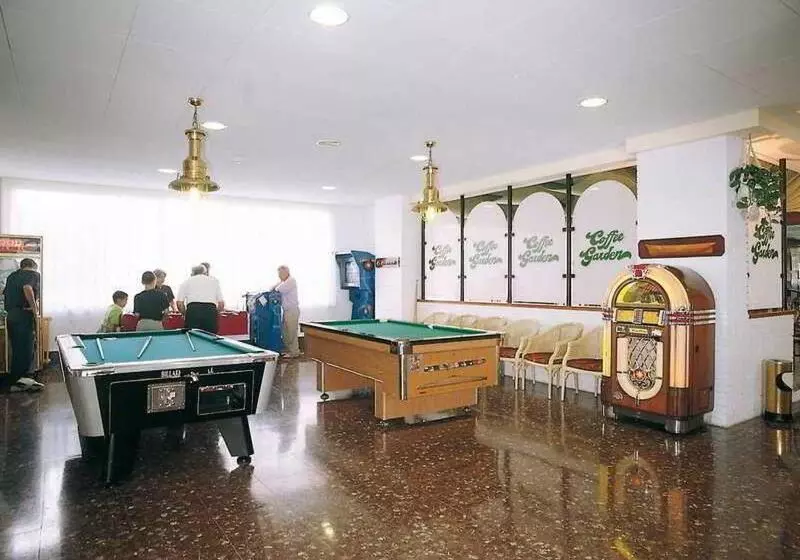 هتل Ght Aquarium & Spa