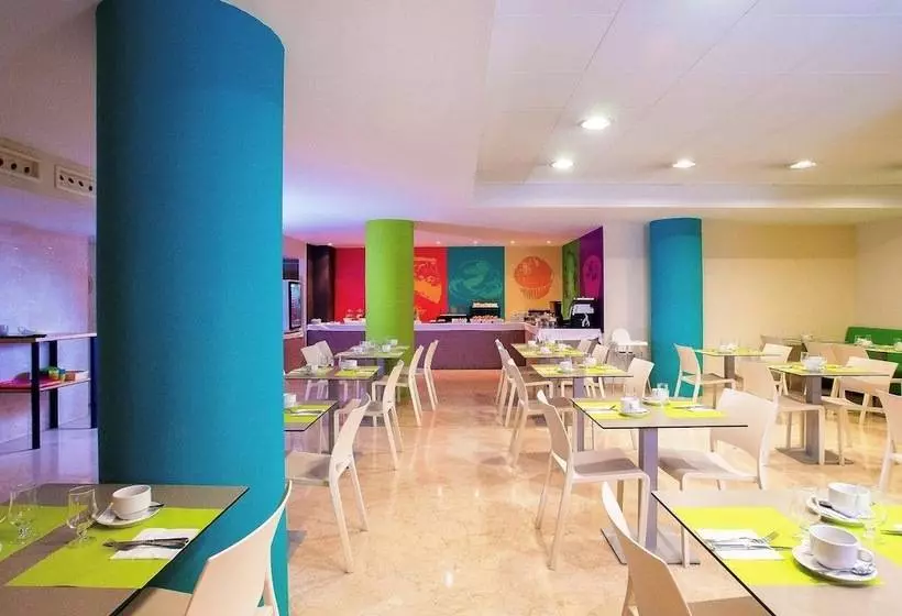 Hotel Ibis Styles Zaragoza Ramiro I