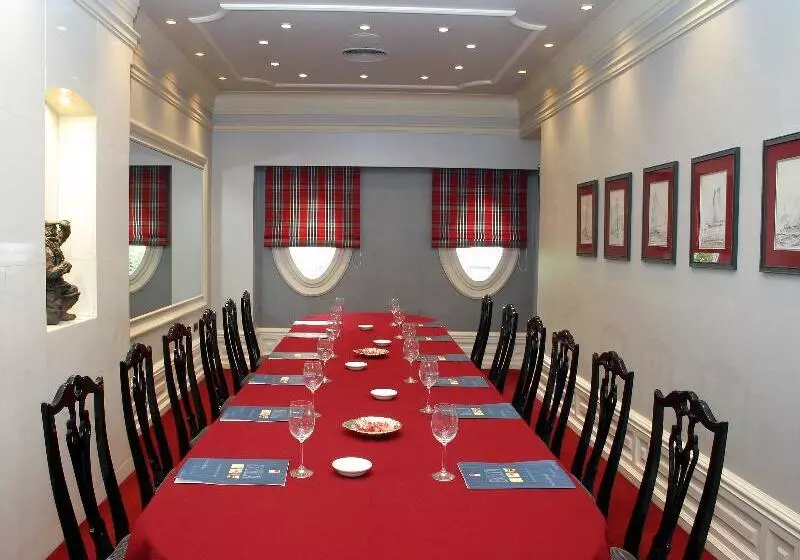 בית מלון כפרי Lopez De Haro