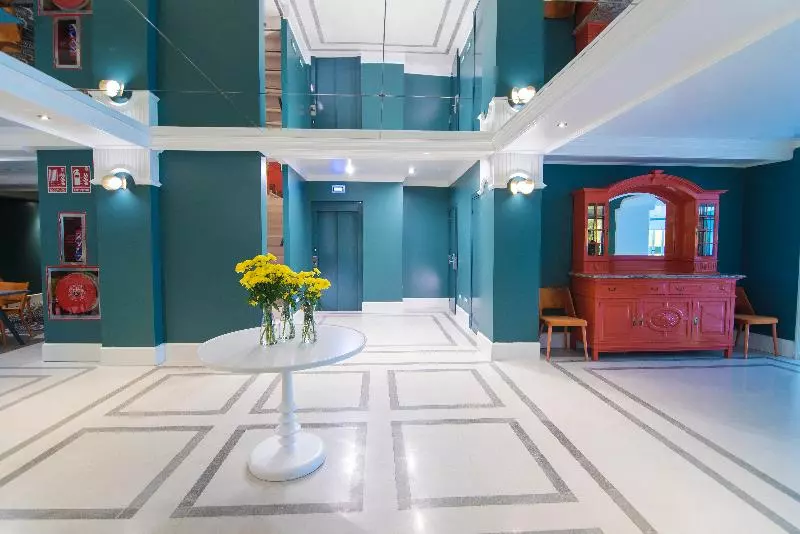 هتل Petit Palace Puerta De Triana