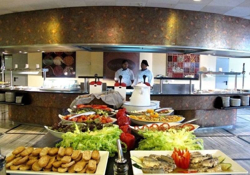 Отель Salou Sunset By Pierre & Vacances