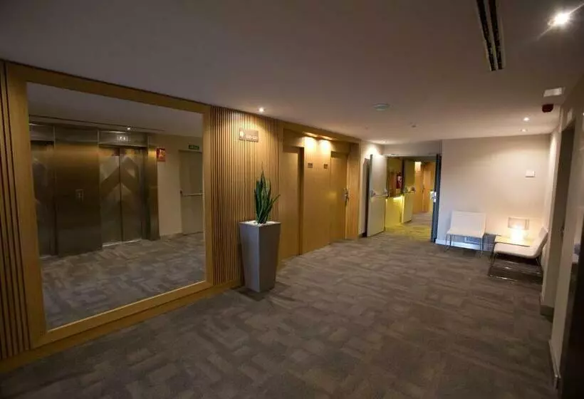 M.a. Hotel Sevilla Congresos