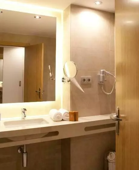 M.a. Hotel Sevilla Congresos