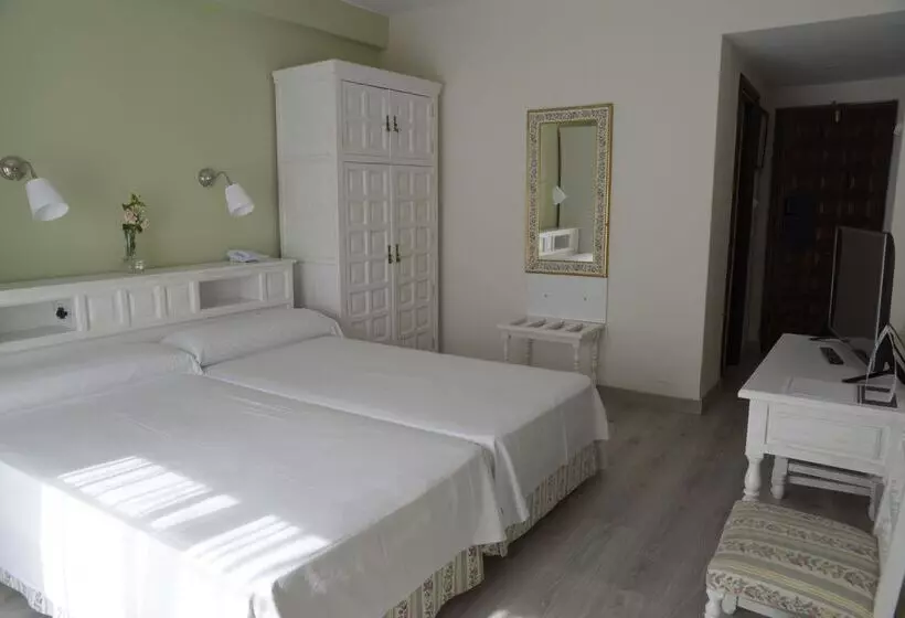 בית מלון כפרי Trh Mijas