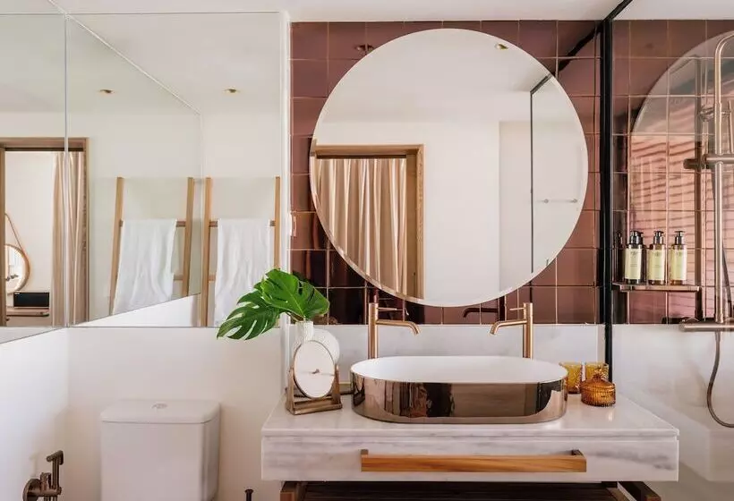 Отель ME Marbella by Meliá