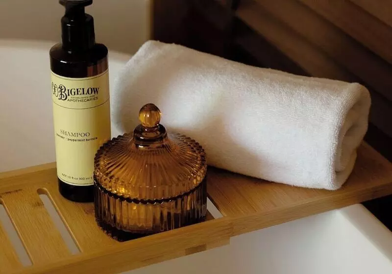 Отель ME Marbella by Meliá