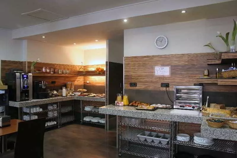 فندق فئة نجمة واحدة Venecia Plaza Centro