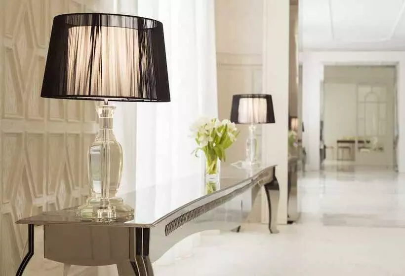 בית מלון כפרי Balneari Termes Orion