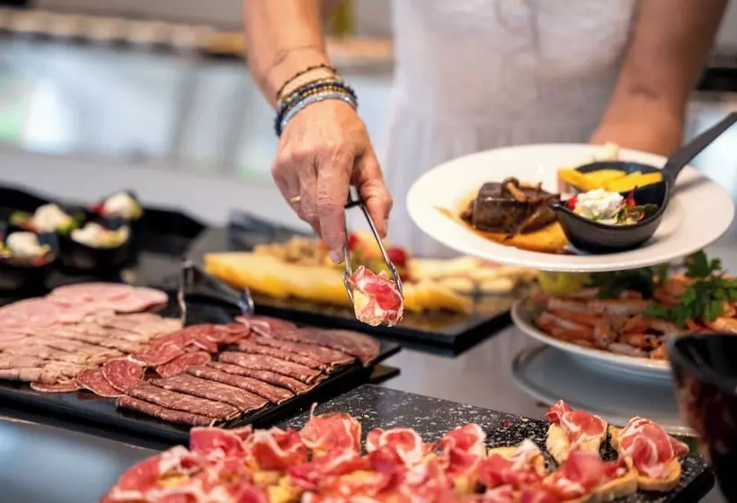 בית מלון כפרי Balneari Termes Orion