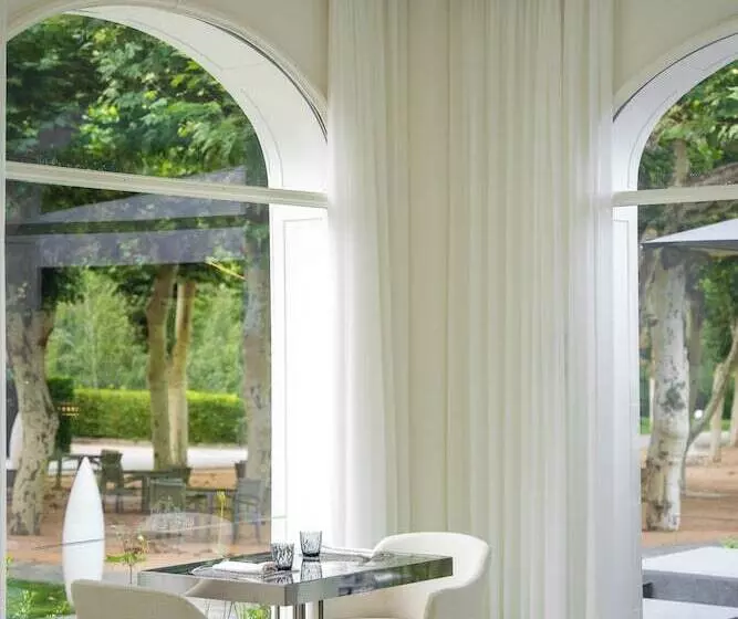 בית מלון כפרי Balneari Termes Orion