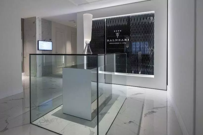 בית מלון כפרי Balneari Termes Orion