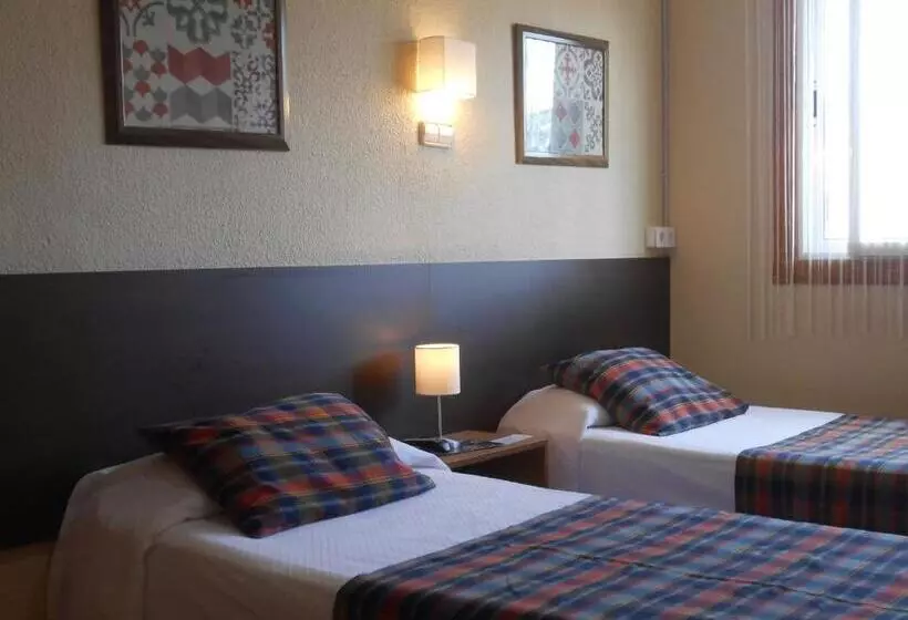 فندق Hostal El Callejon