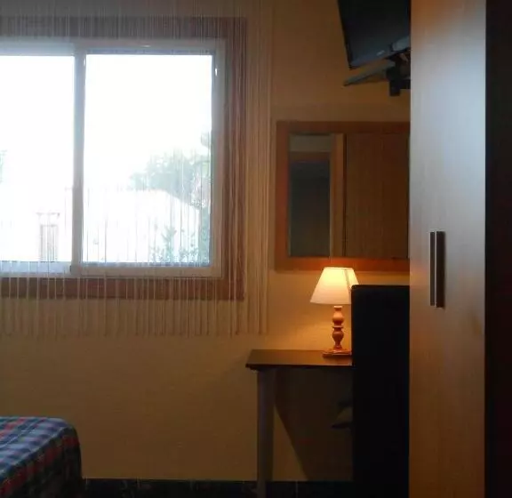 فندق Hostal El Callejon