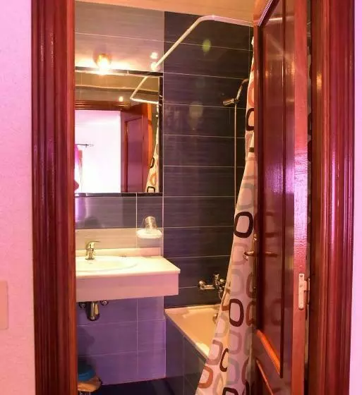 فندق Hostal Restaurante El Final