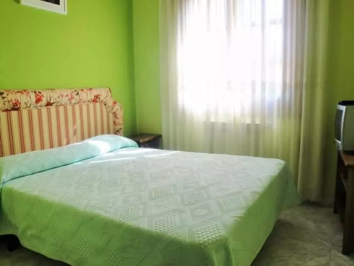 ホテル Hostal Restaurante Villa De Sepúlveda