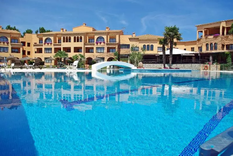 La Costa Hotel Golf & Beach Resort