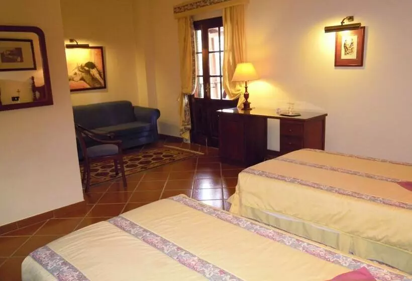 Отель La Hacienda De Anzo