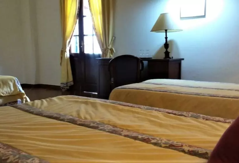 Отель La Hacienda De Anzo