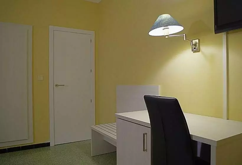 هتل La Masía