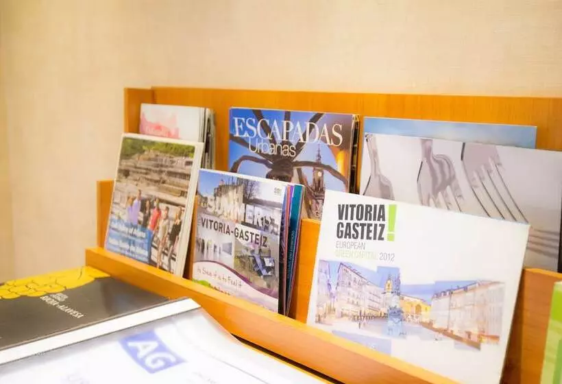 هتل Pensión Araba