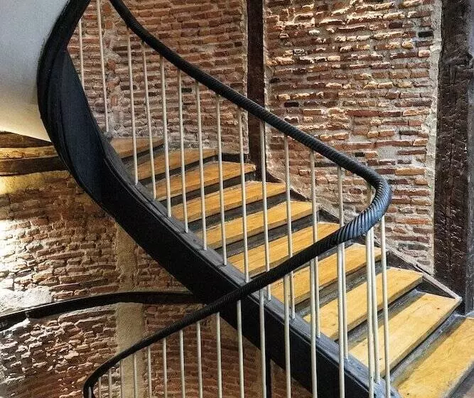 Hotel Petit Palace Arana Bilbao