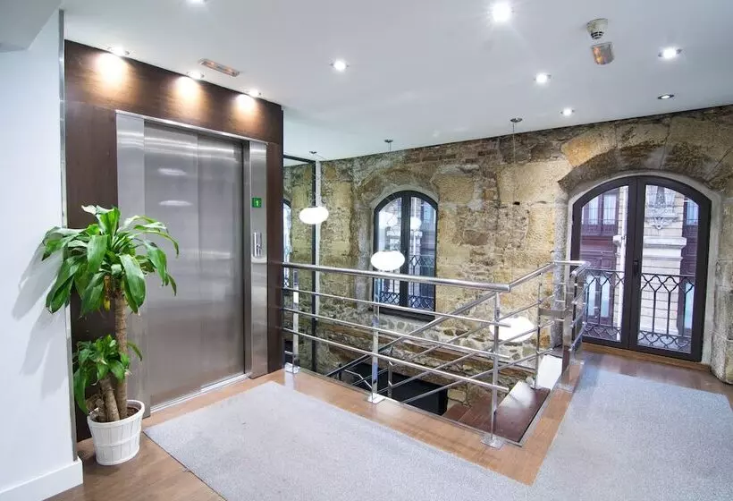 Hotel Petit Palace Arana Bilbao