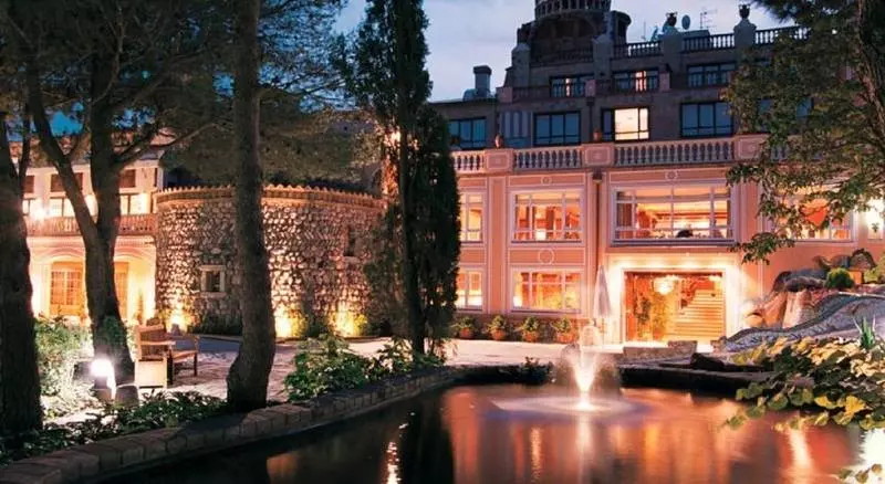 Termes Montbrio Hotel & Spa