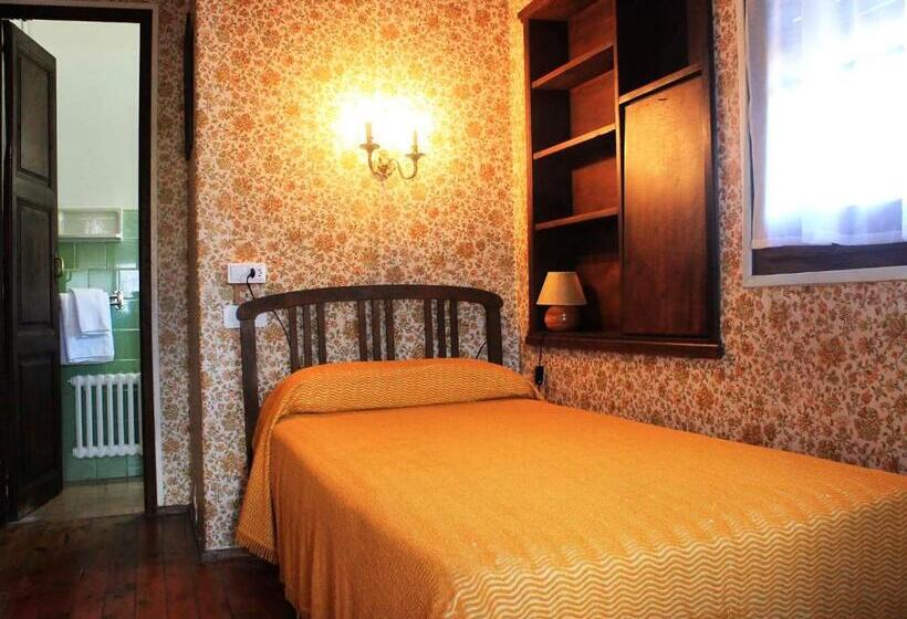 Hostal Rita Belvedere