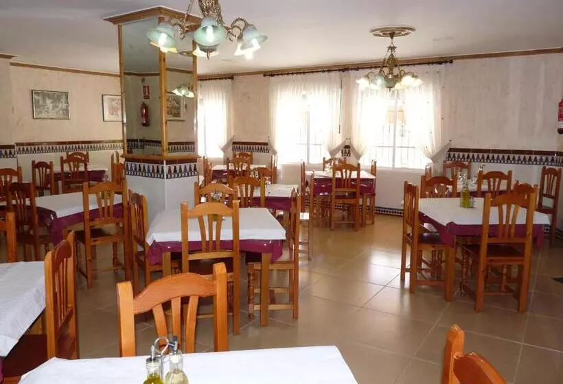 Hostal Rural Montual