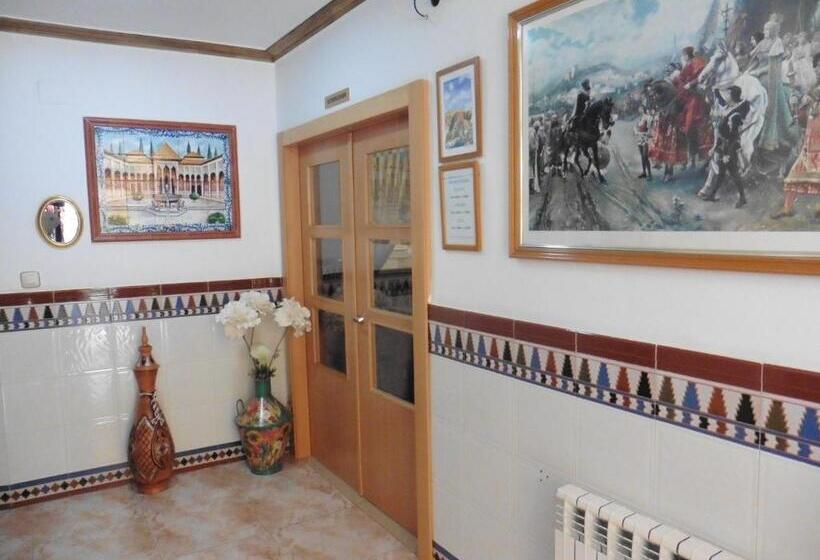 Hostal Rural Montual