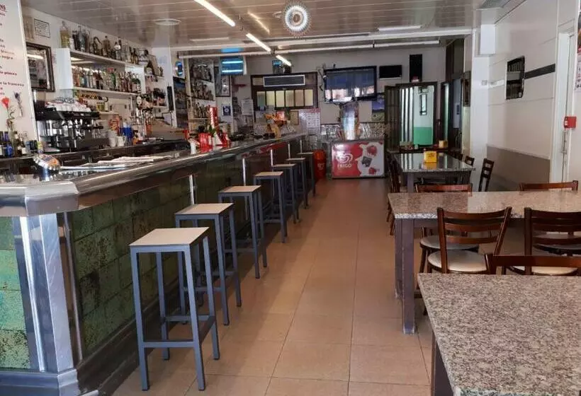 בית מלון כפרי Hostal La Vinya