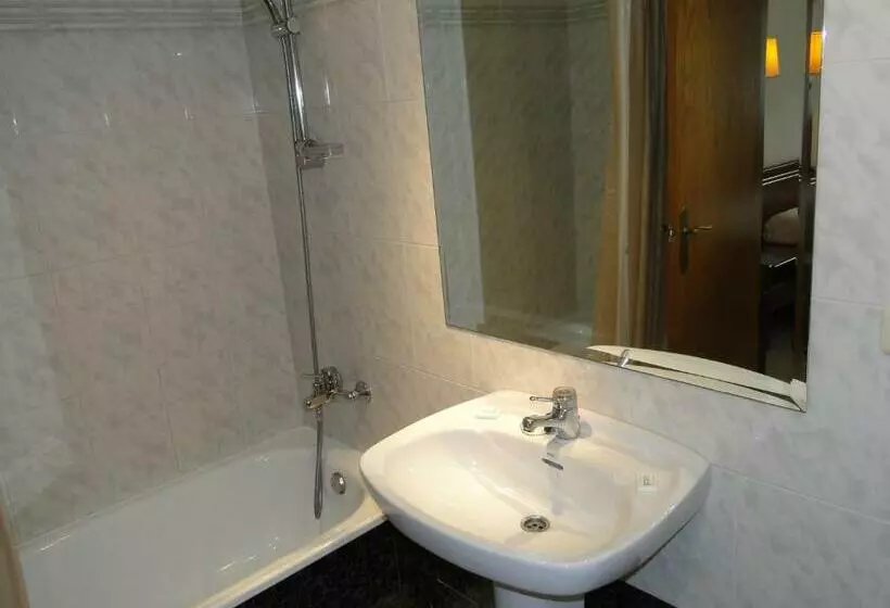 בית מלון כפרי Hostal La Vinya