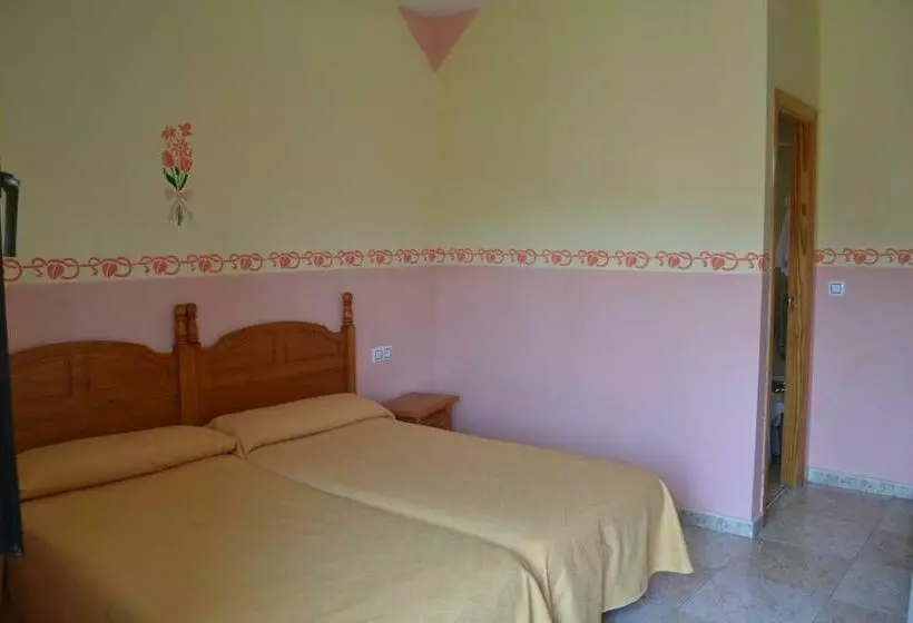בית מלון כפרי Hostal Vadillo