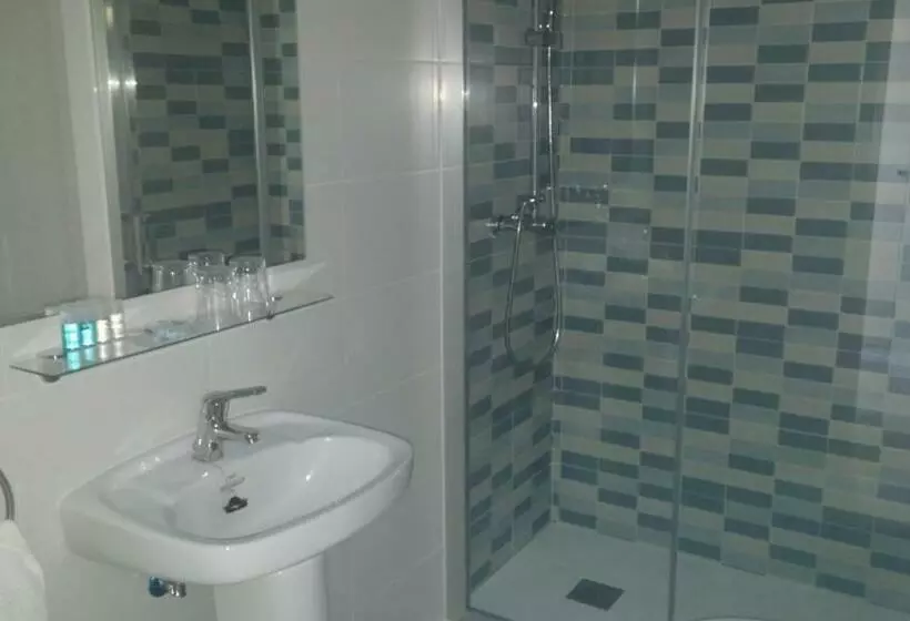 호텔 Hostal La Despensa De Extremadura