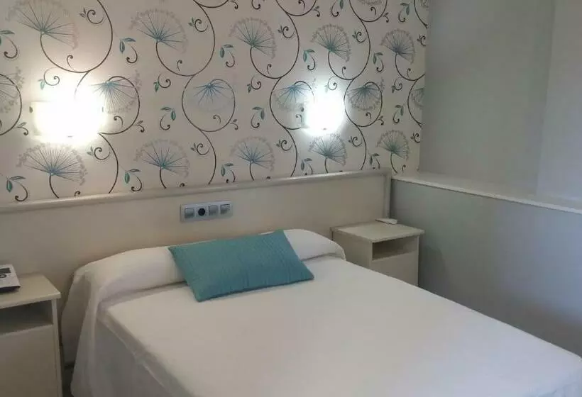 호텔 Hostal La Despensa De Extremadura