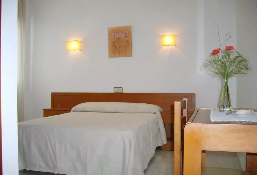 בית מלון כפרי Miramar