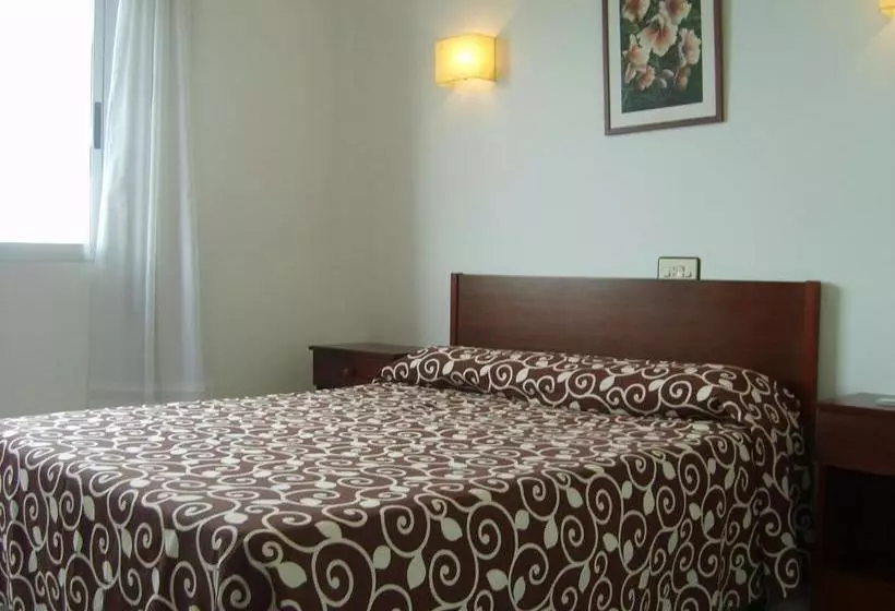 בית מלון כפרי Miramar