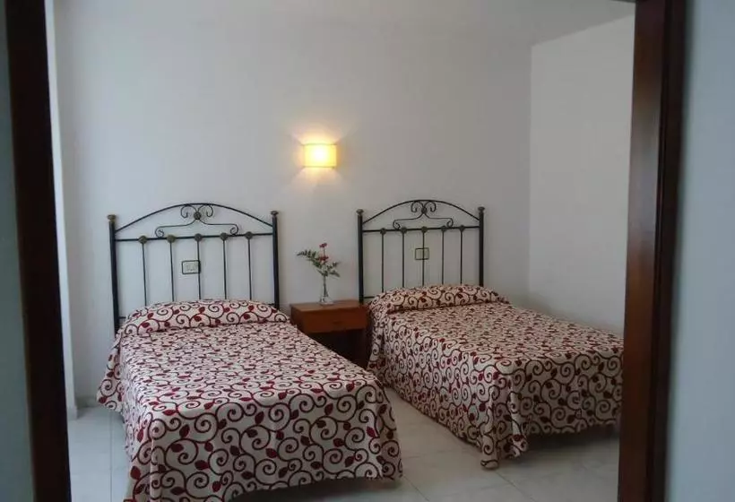 בית מלון כפרי Miramar