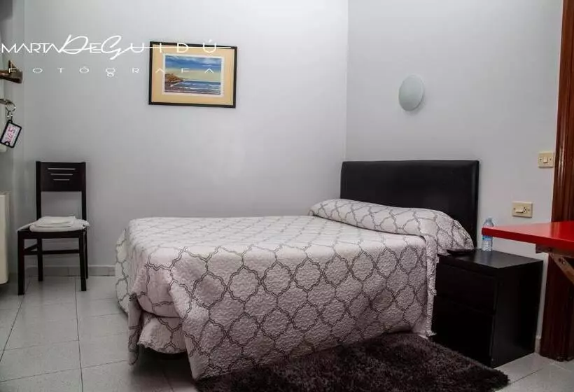 בית מלון כפרי Pensión La Mar