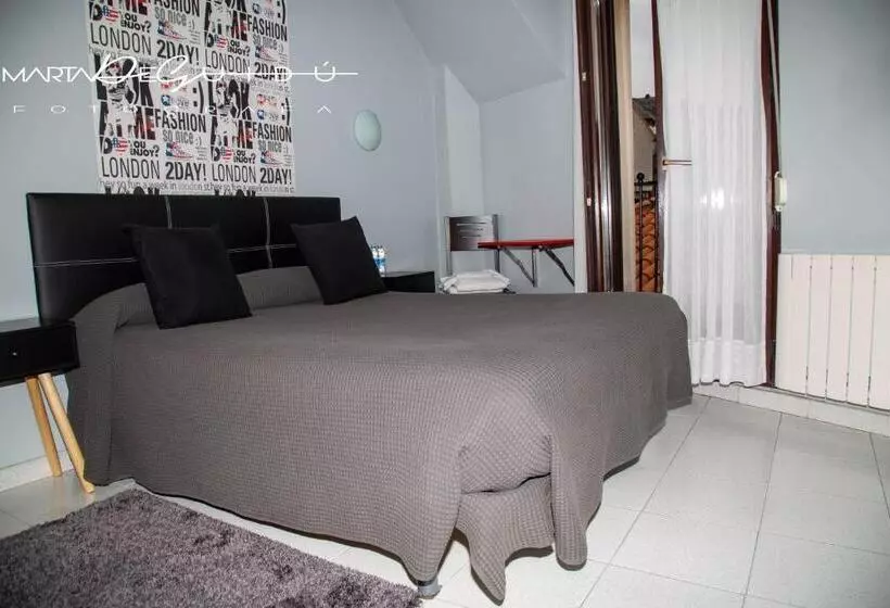 בית מלון כפרי Pensión La Mar