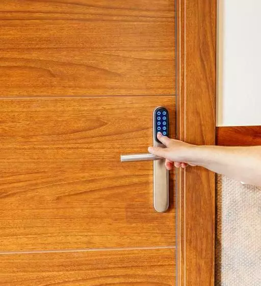 Отель Pensión Zumardi