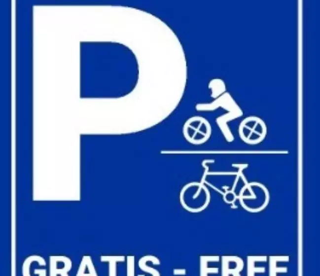 فندق Pension El Patio