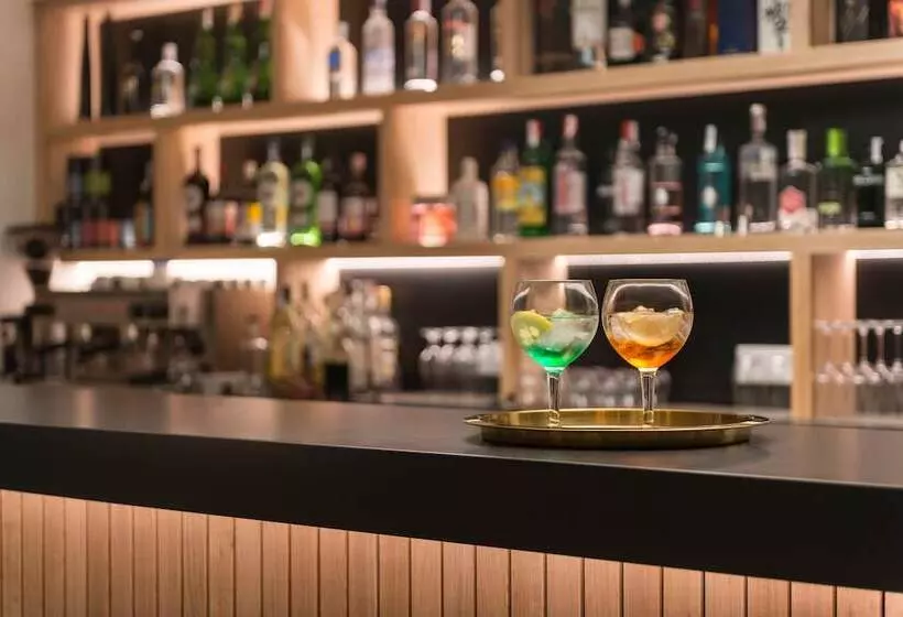 فندق فئة نجمة واحدة Boutique Hotel Oriola