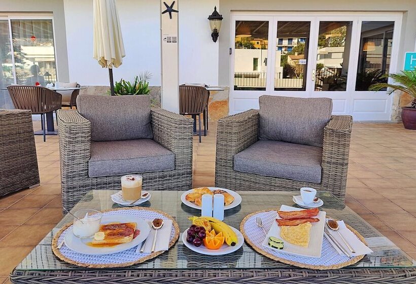 פונדק Boutique Hotel Oriola