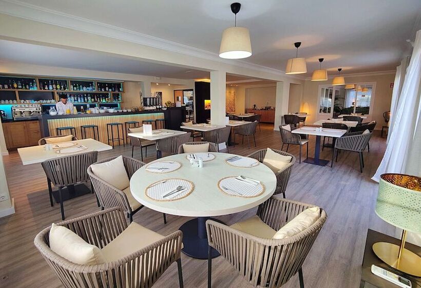 פונדק Boutique Hotel Oriola