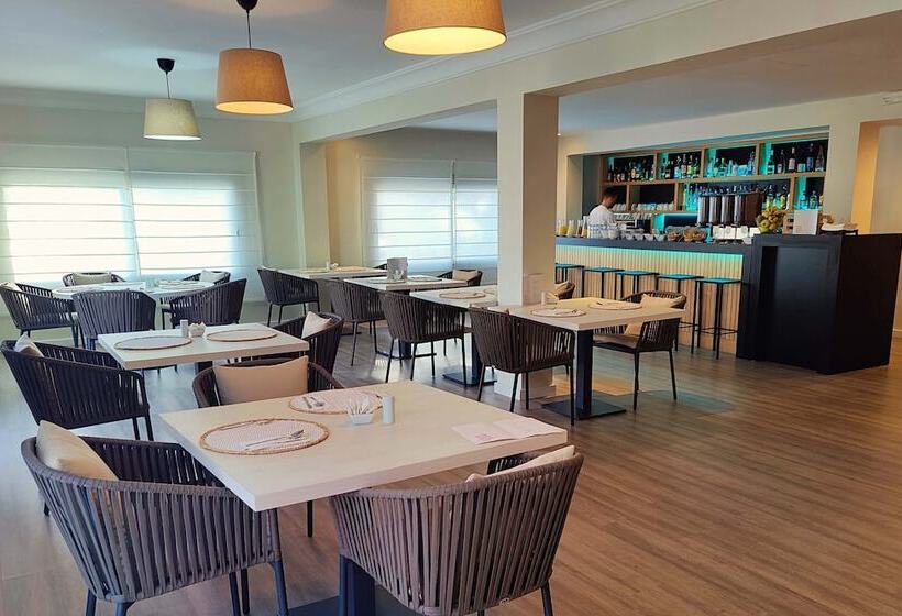 פונדק Boutique Hotel Oriola