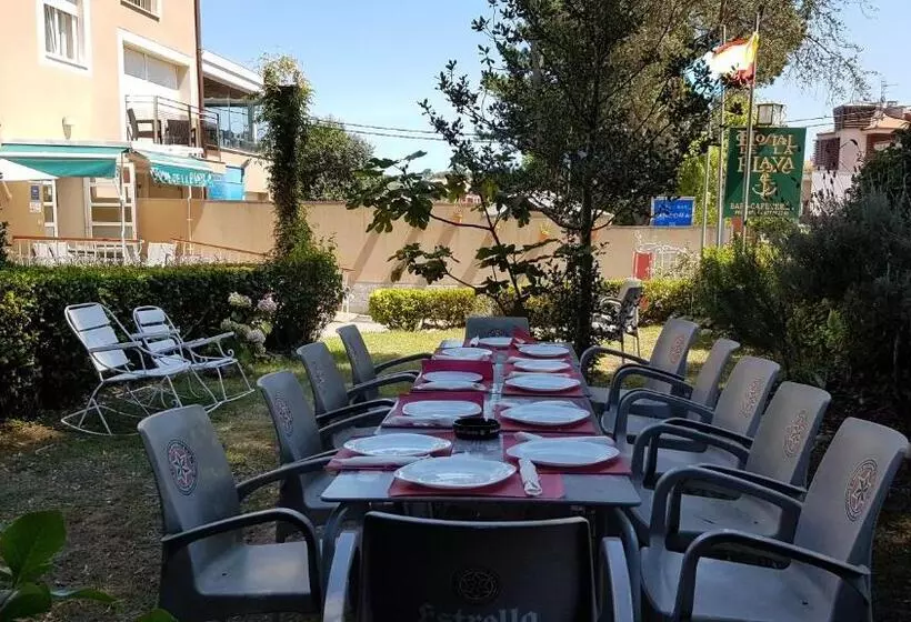Hostal De La Playa